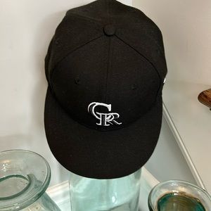 💚 71/8 Colorado Rockies Hat